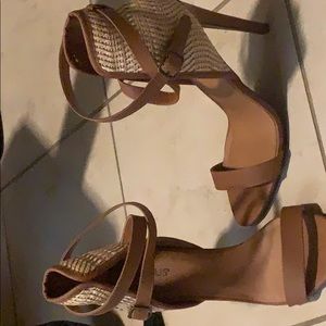 Venus - Strappy Heels, brown and tan size 8